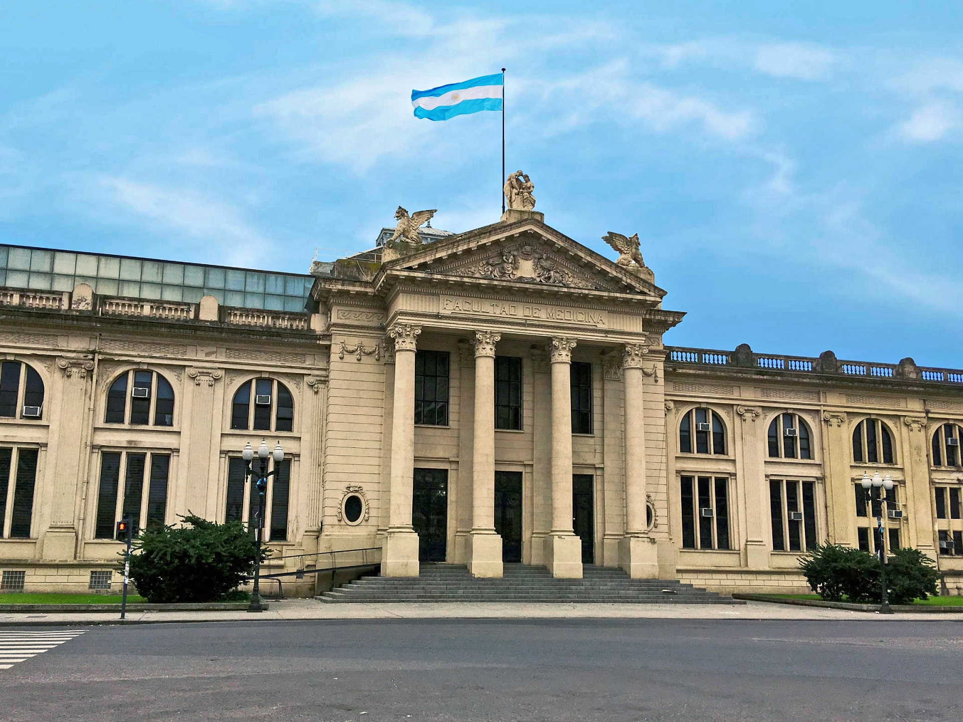 El lado oculto del escritor argentino Rigoberto Contreras Cortes